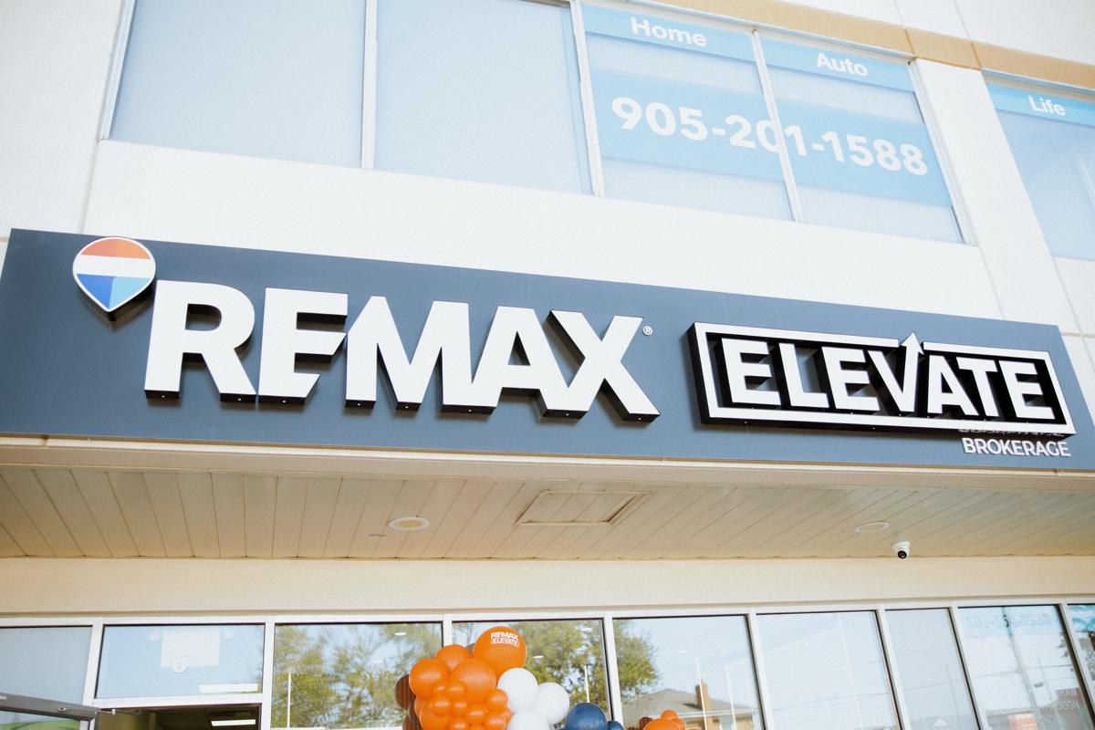 REMAX ELEVATE storefront